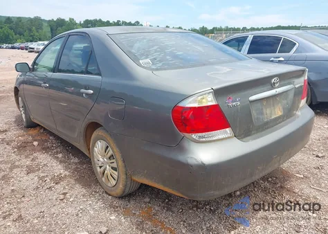 2005 Toyota Camry Le from USA, damaged, VIN 4T1BE32K45U586675